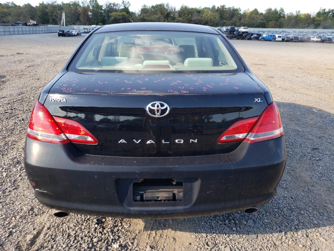 2006 TOYOTA AVALON XL photo 6