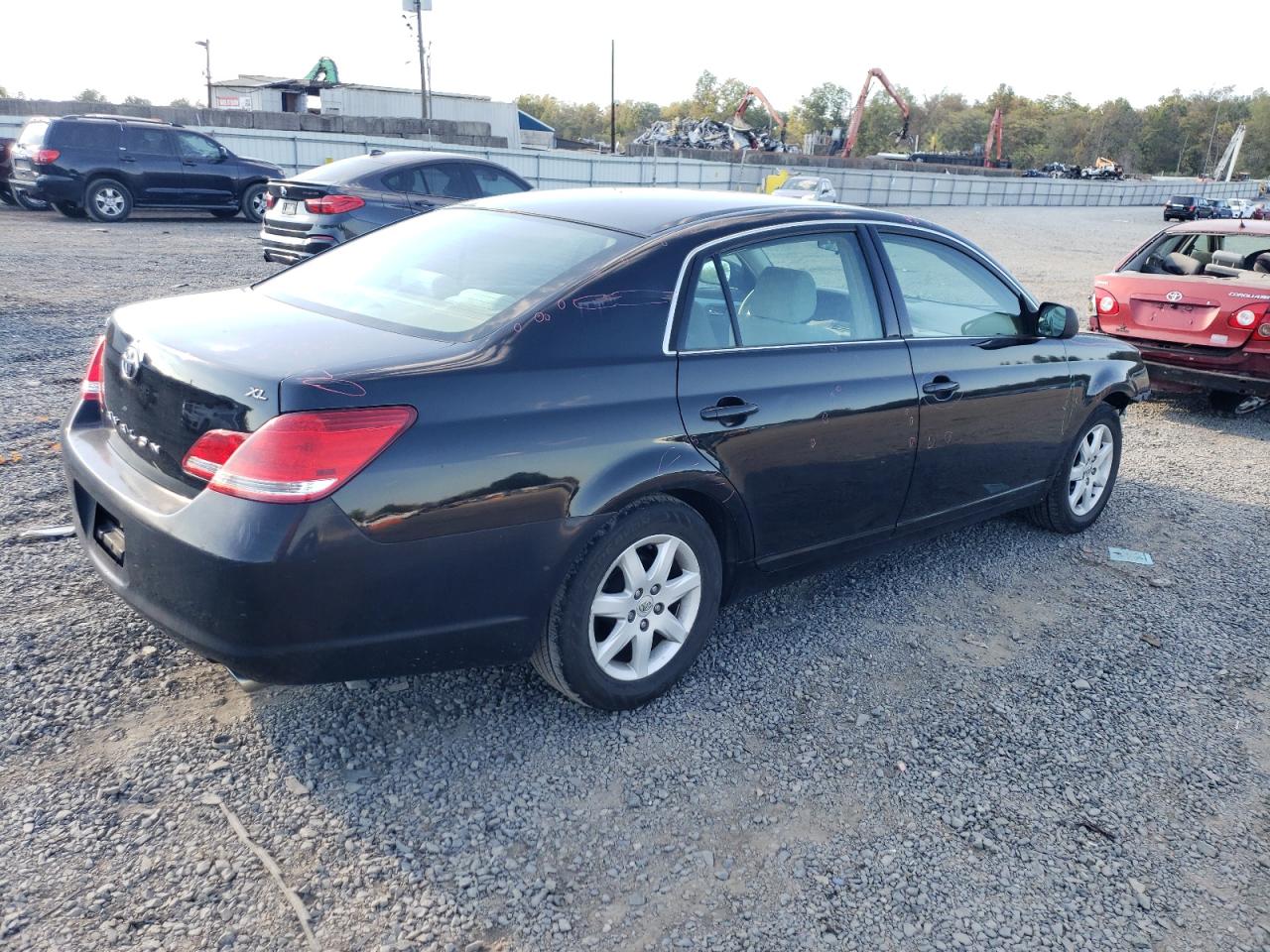 2006 TOYOTA AVALON XL photo 3