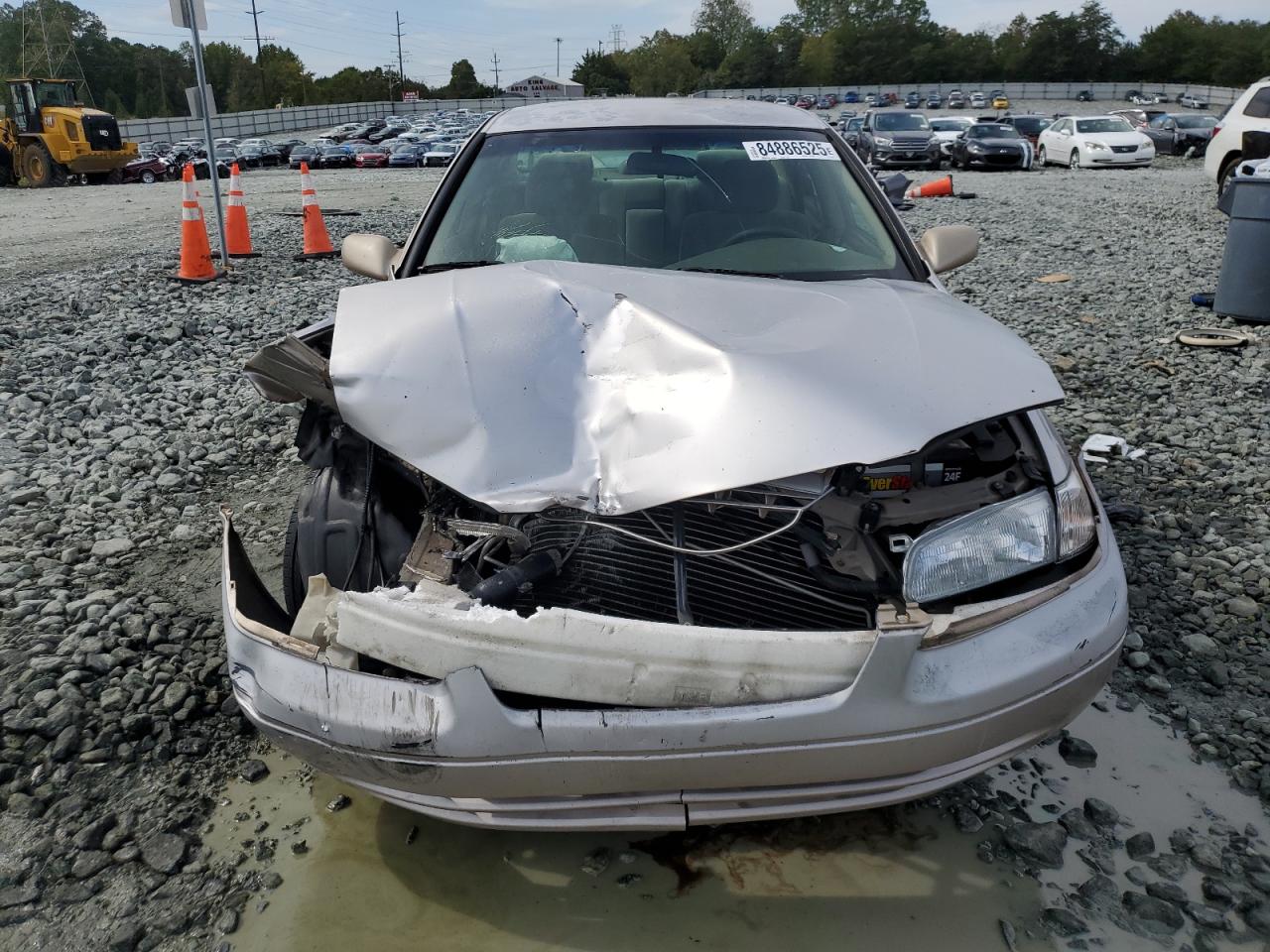 1999 TOYOTA CAMRY CE photo 5