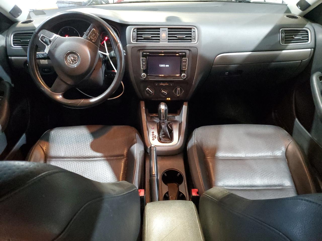 2013 VOLKSWAGEN JETTA TDI photo 8