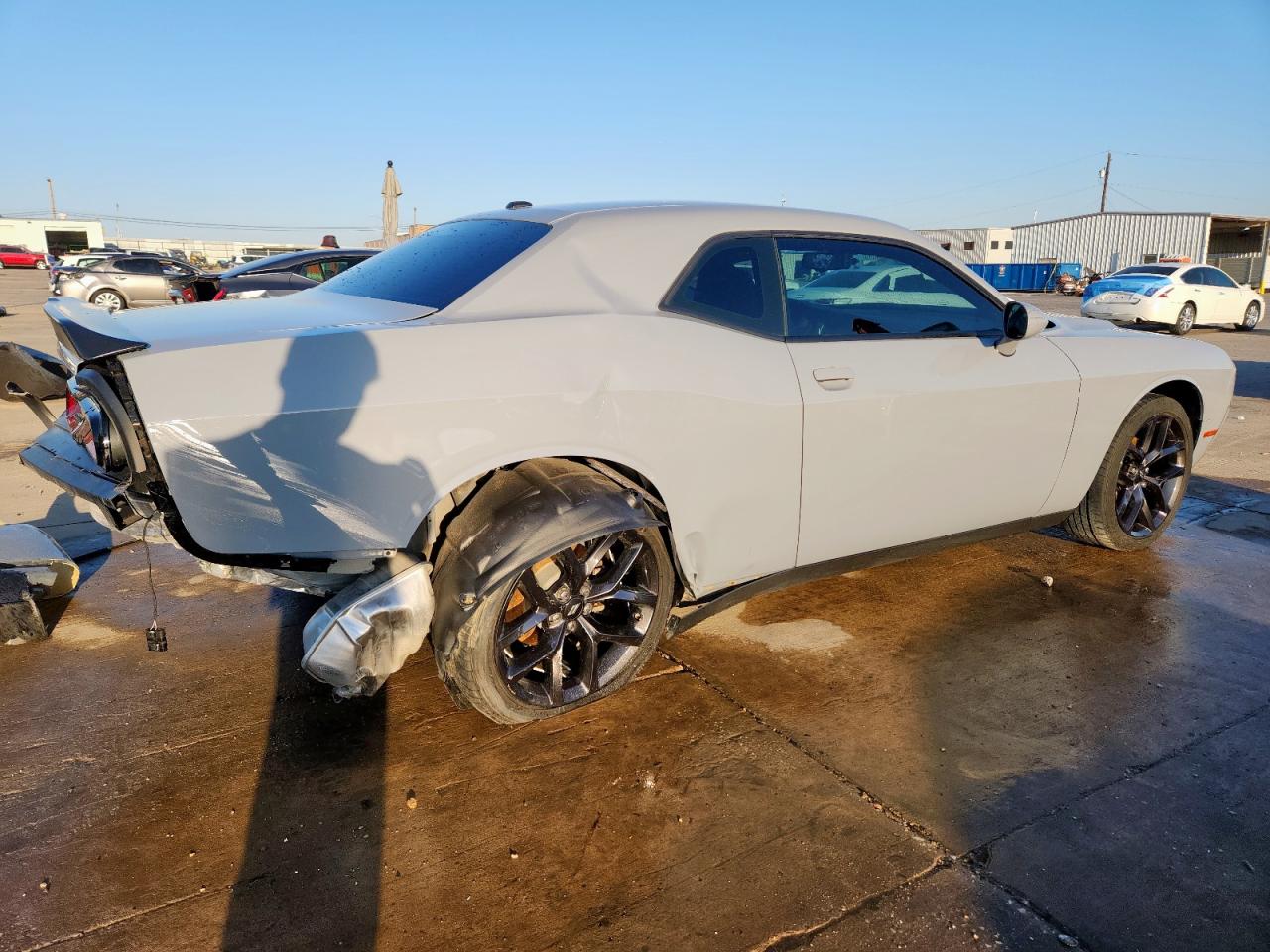 2022 DODGE CHALLENGER SXT photo 5