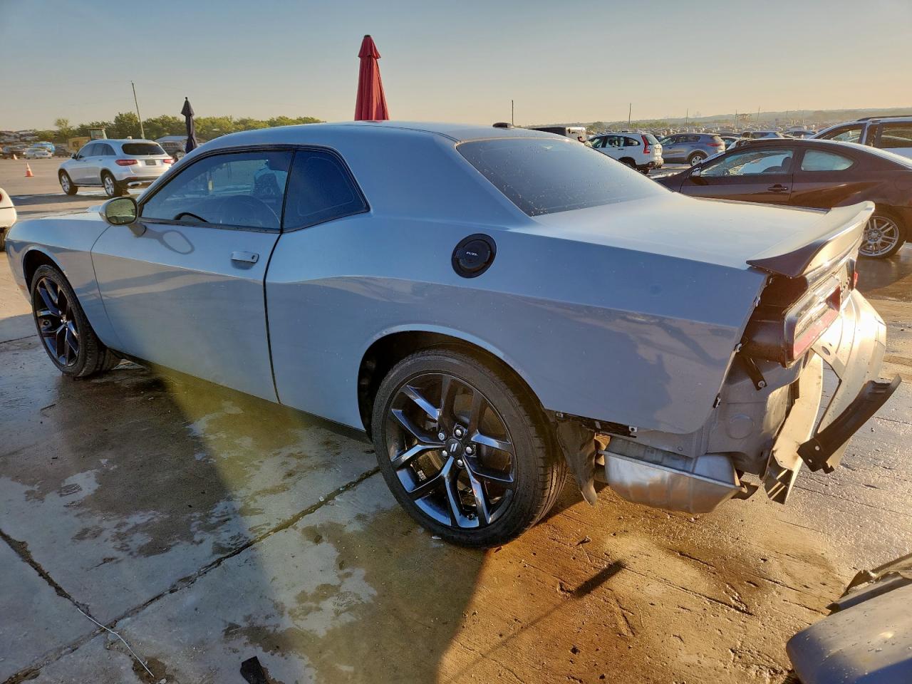 2022 DODGE CHALLENGER SXT photo 3