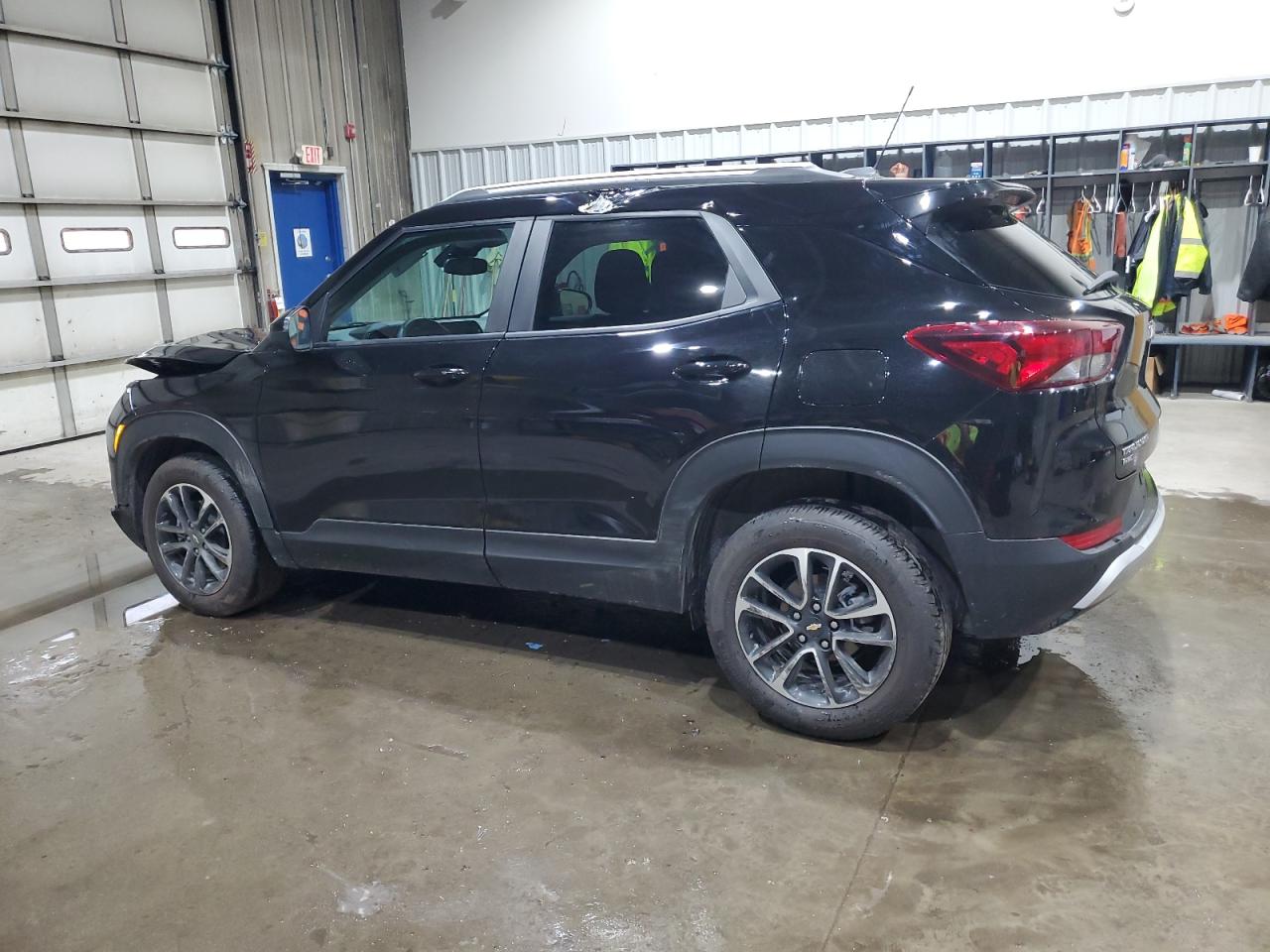2025 CHEVROLET TRAILBLAZER LT photo 3