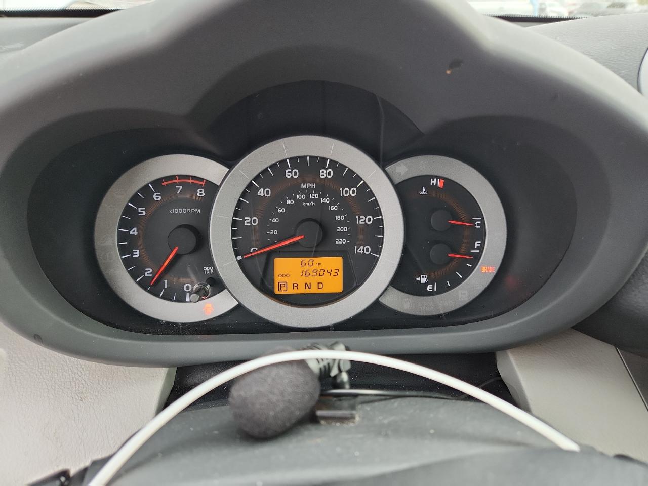 2011 TOYOTA RAV4 LIMITED photo 25