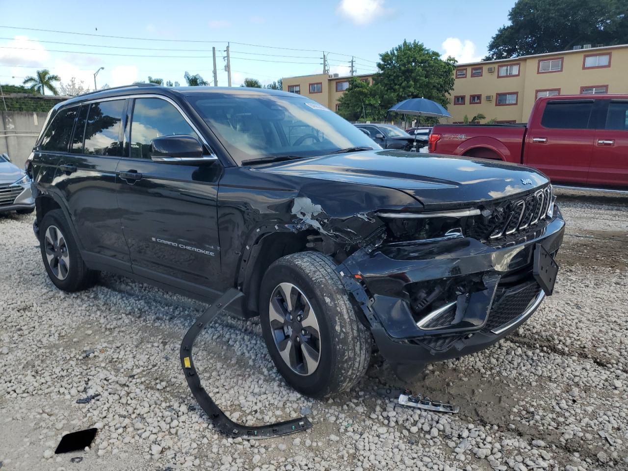 2023 JEEP GRAND CHEROKEE LIMITED 4XE photo 10