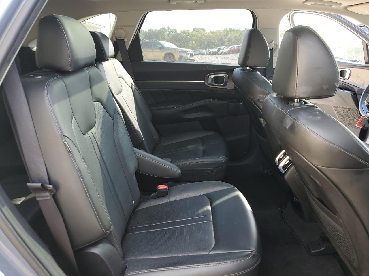 2024 KIA SORENTO SX photo 21