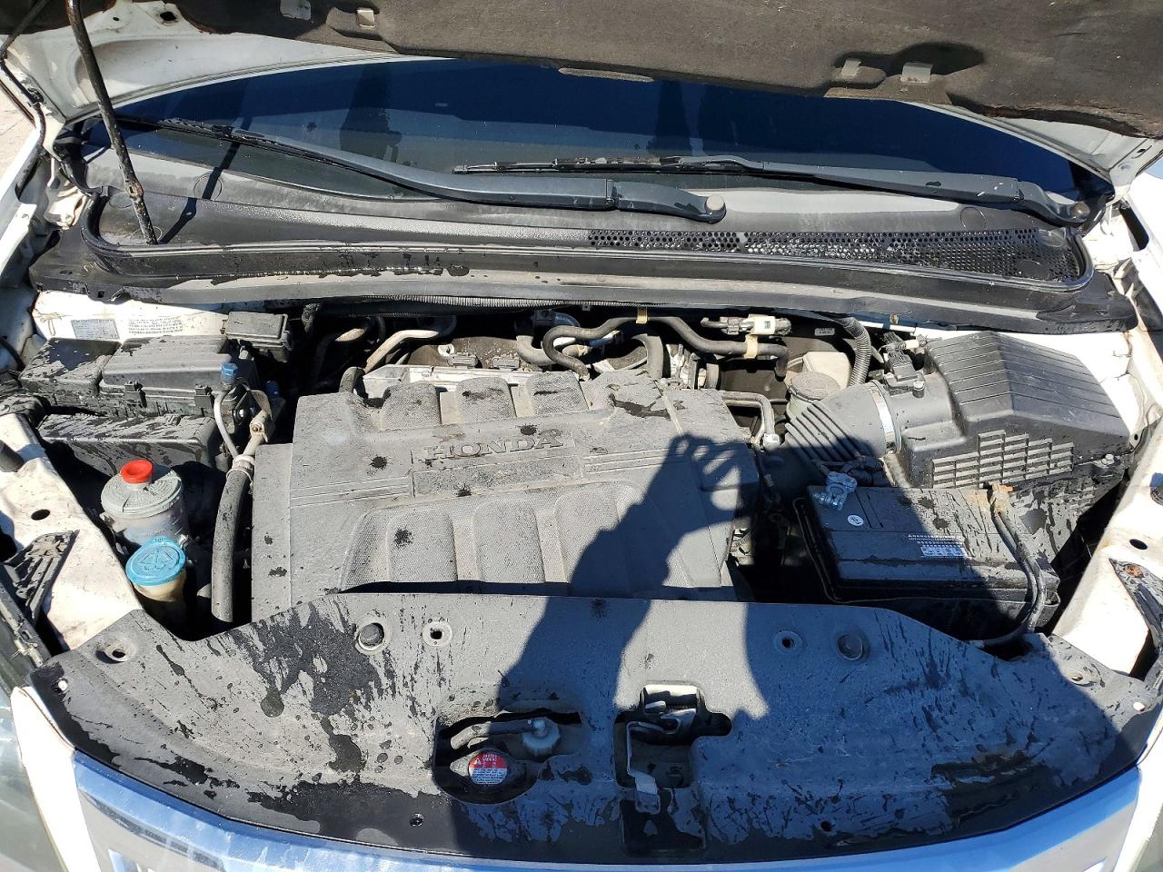 2010 HONDA ODYSSEY TOURING photo 21