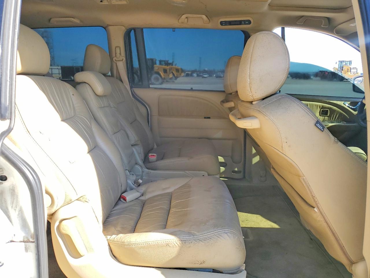 2010 HONDA ODYSSEY TOURING photo 19