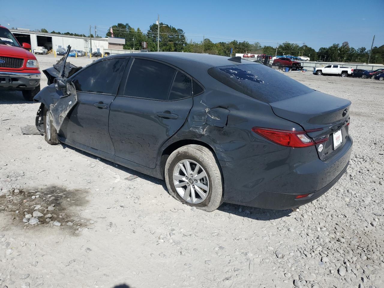 2025 TOYOTA CAMRY XSE photo 4