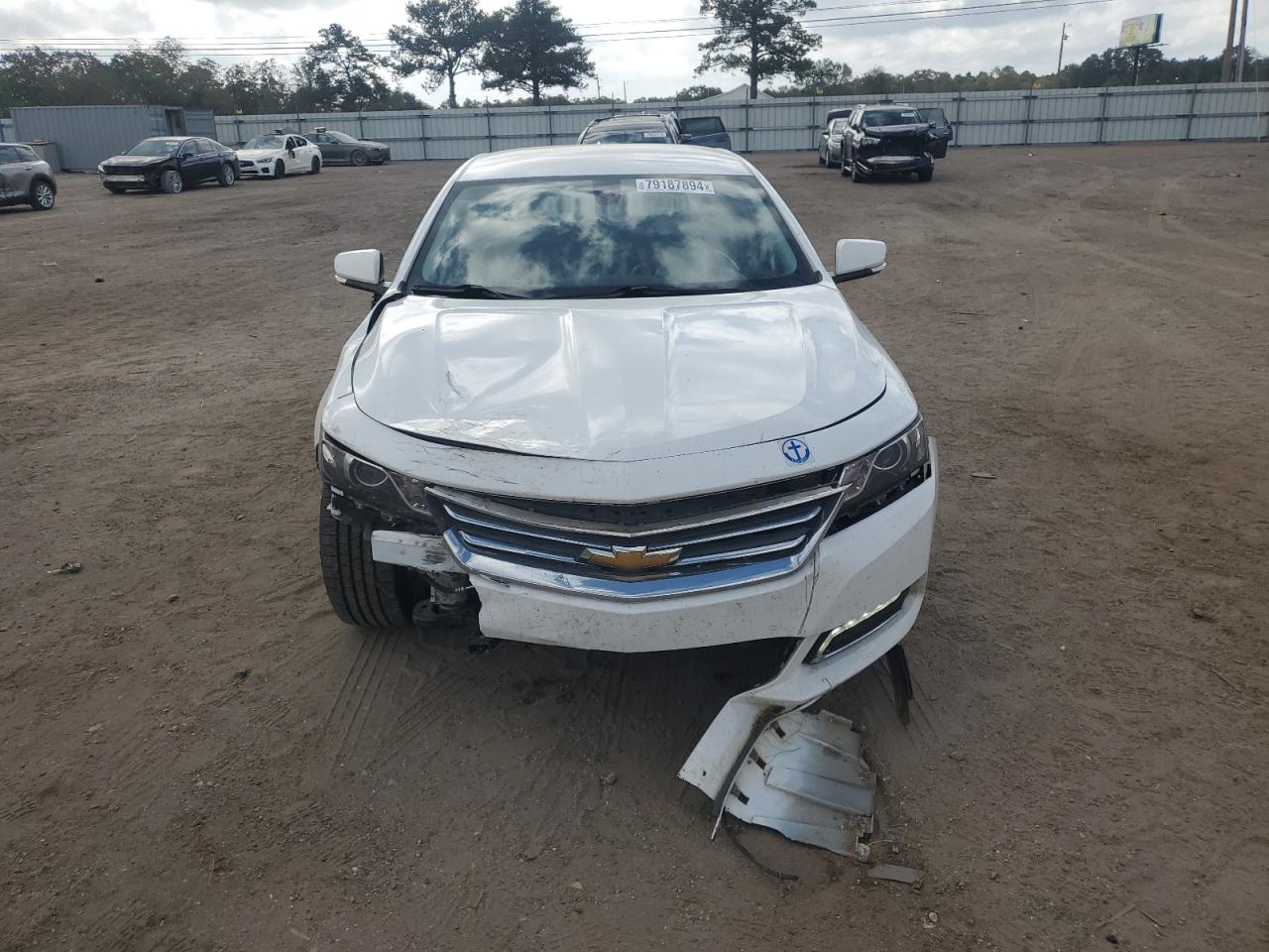 2018 CHEVROLET IMPALA LT photo 9