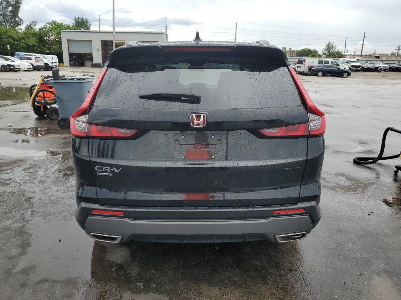 2025 HONDA CR-V SPORT photo 6