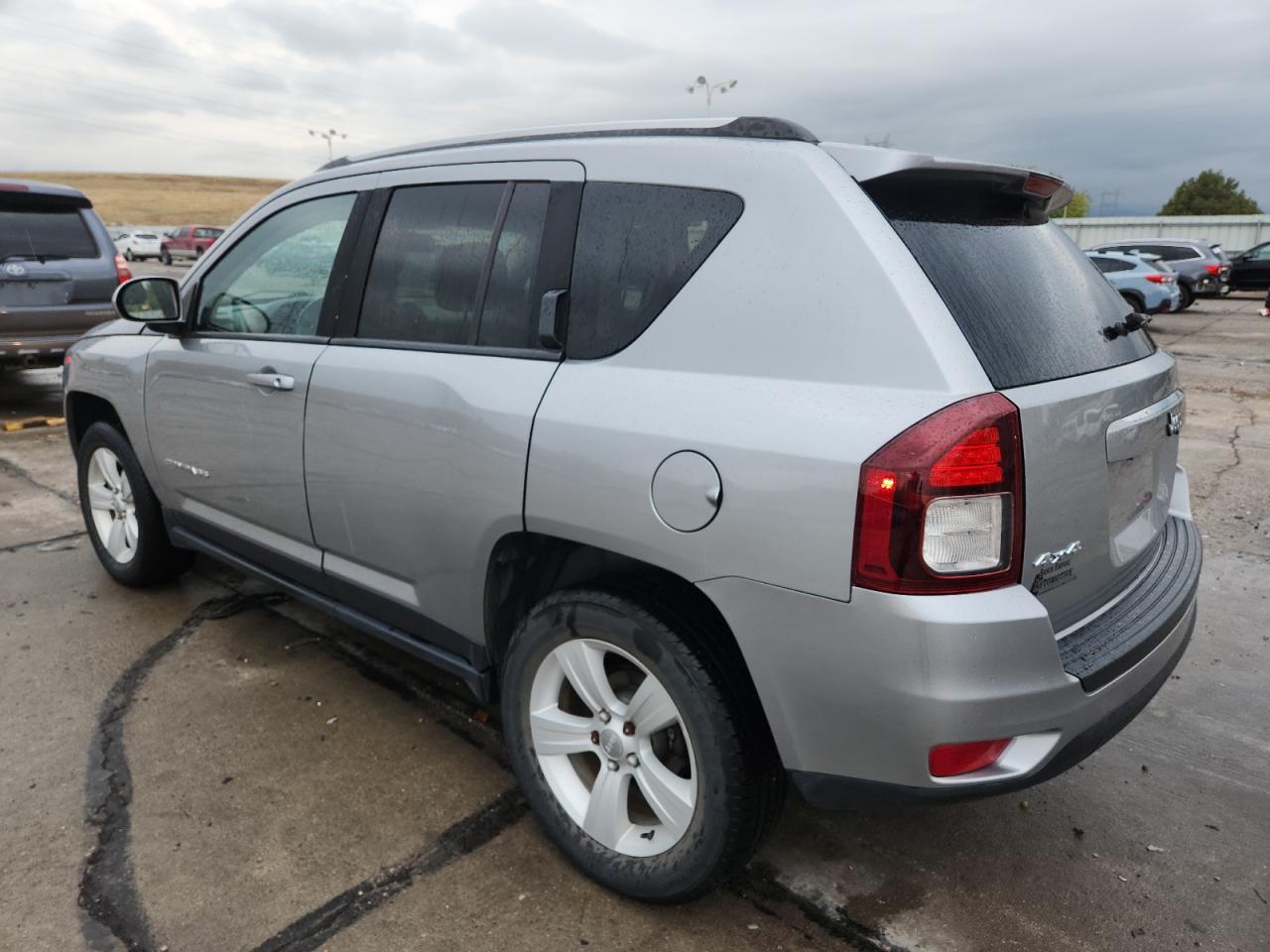 2016 JEEP COMPASS LATITUDE photo 3