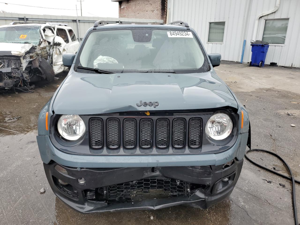 2017 JEEP RENEGADE LATITUDE photo 5