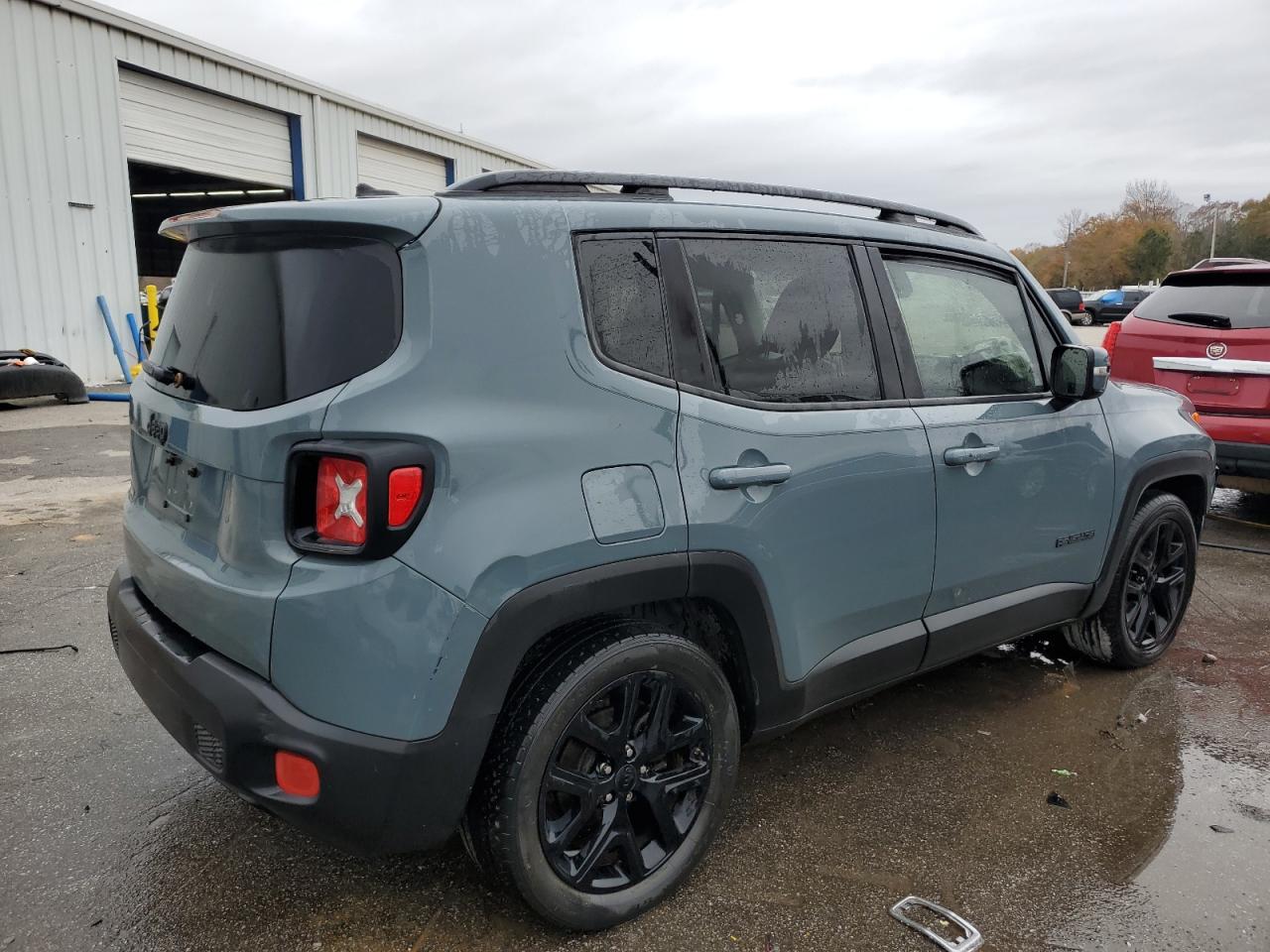 2017 JEEP RENEGADE LATITUDE photo 3