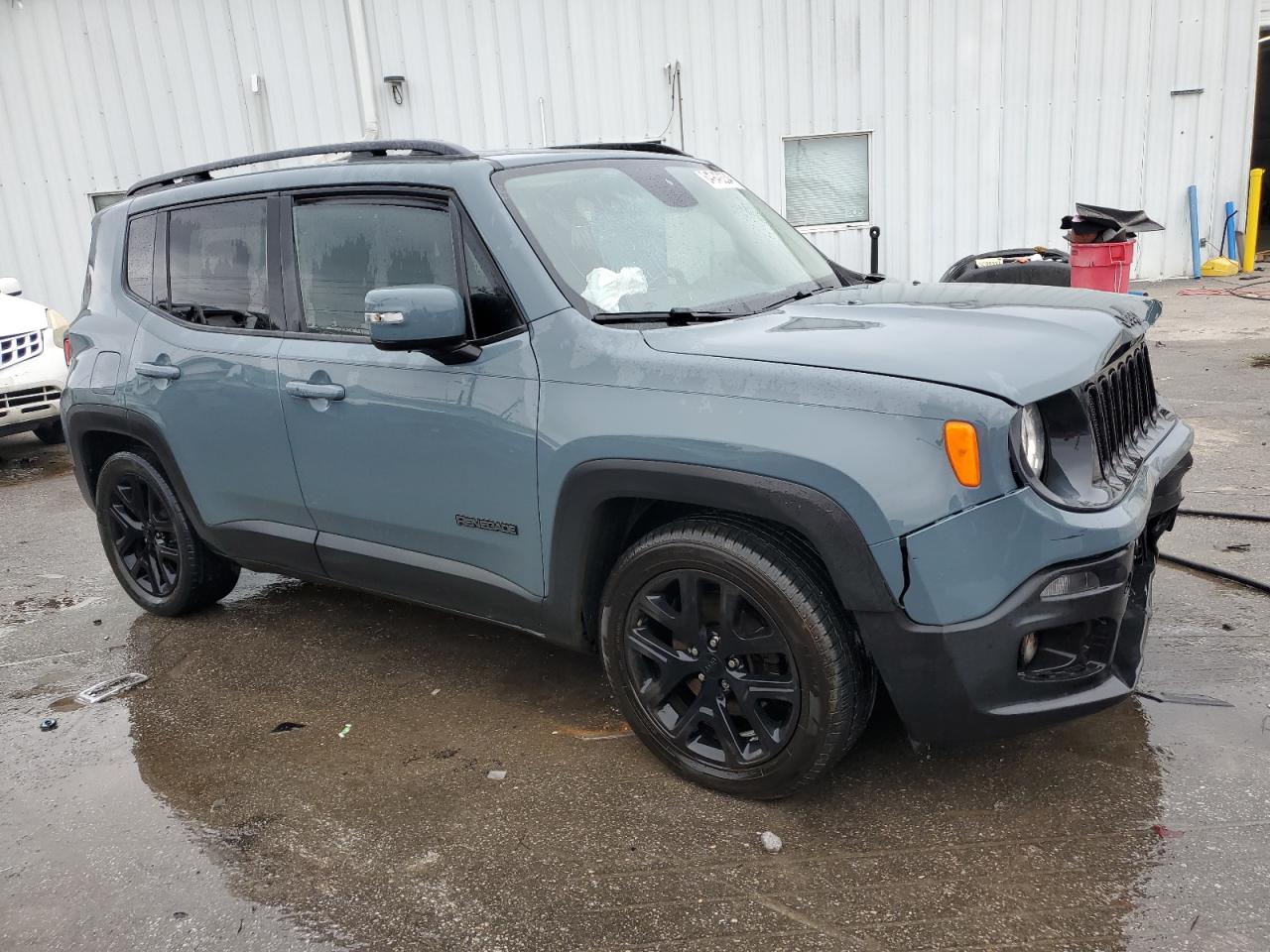 2017 JEEP RENEGADE LATITUDE photo 4