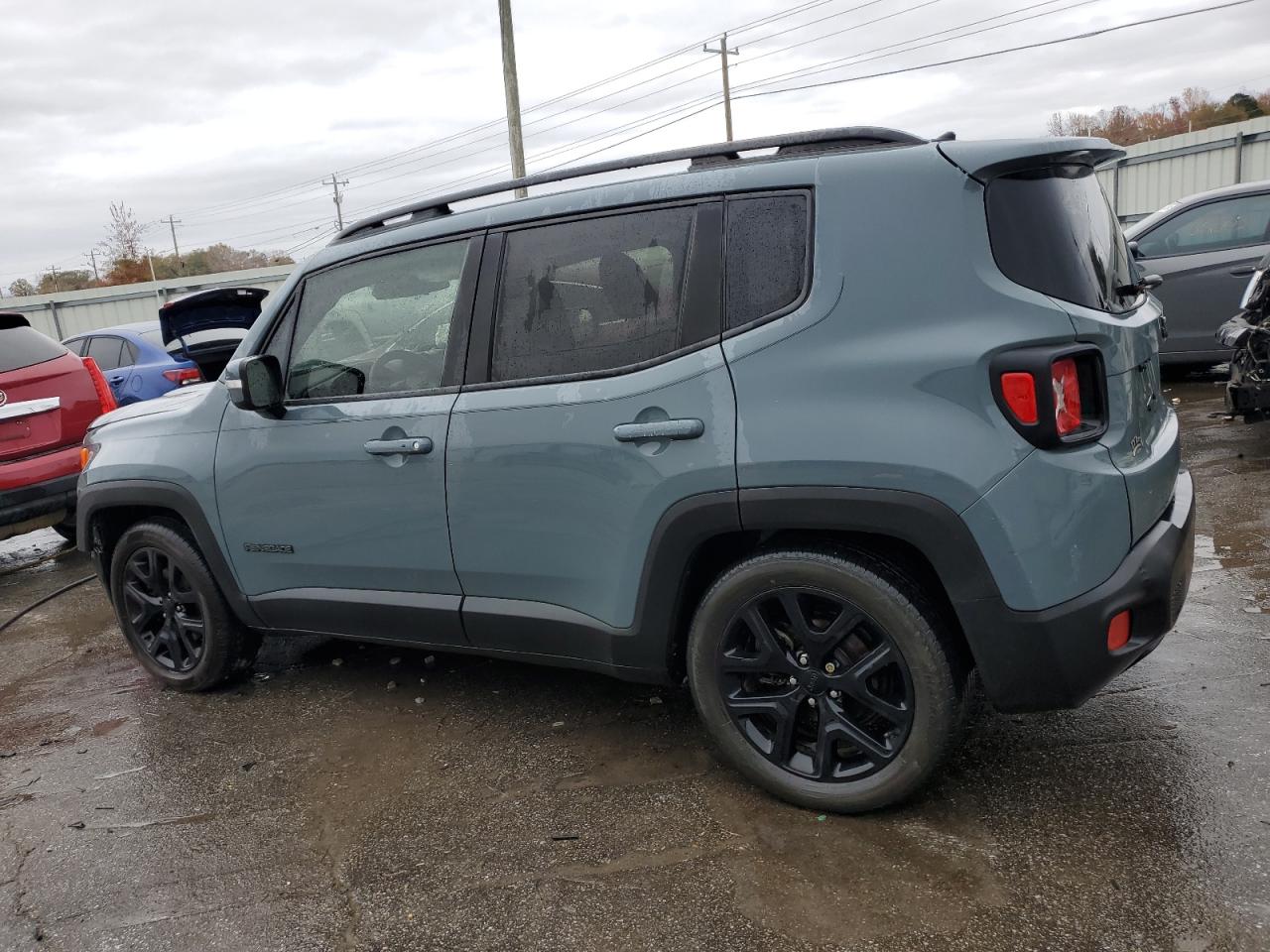 2017 JEEP RENEGADE LATITUDE photo 2