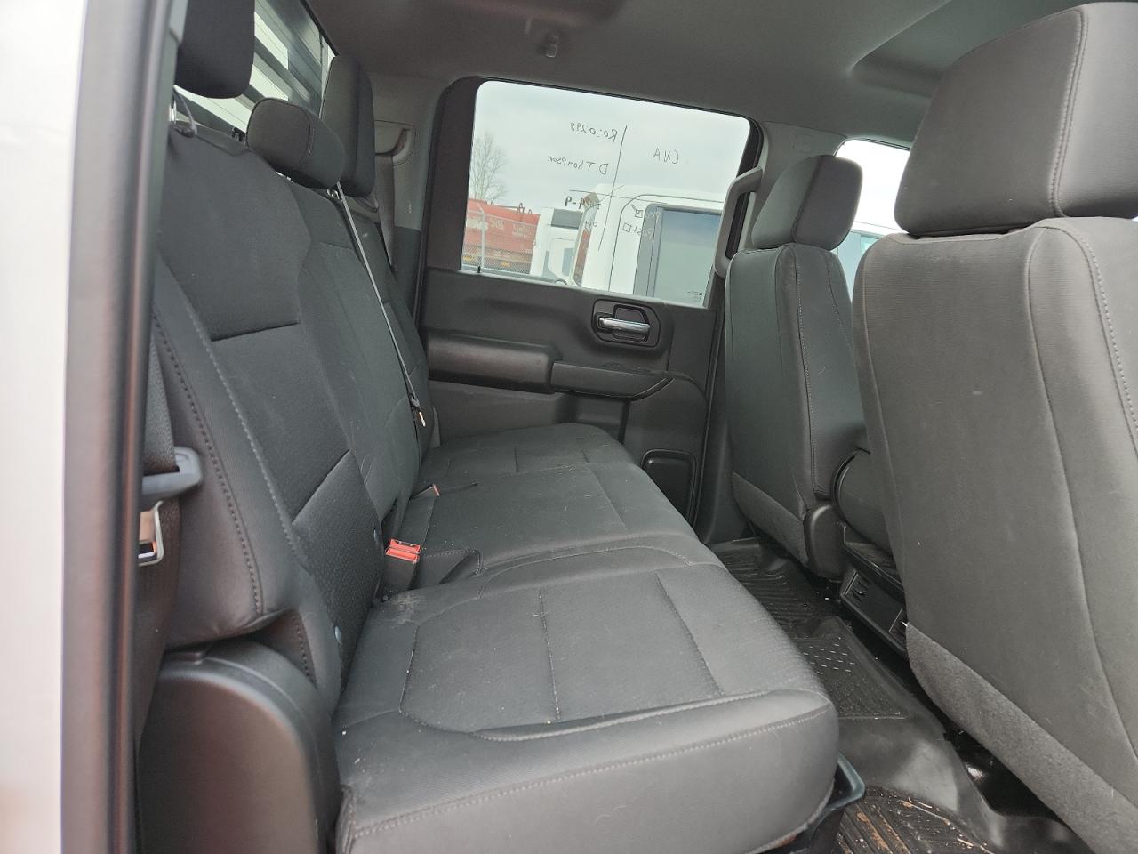 2023 CHEVROLET SILVERADO C2500 HEAVY DUTY photo 10