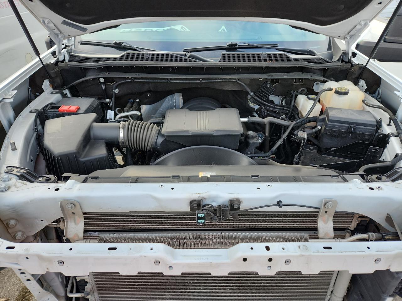 2023 CHEVROLET SILVERADO C2500 HEAVY DUTY photo 11