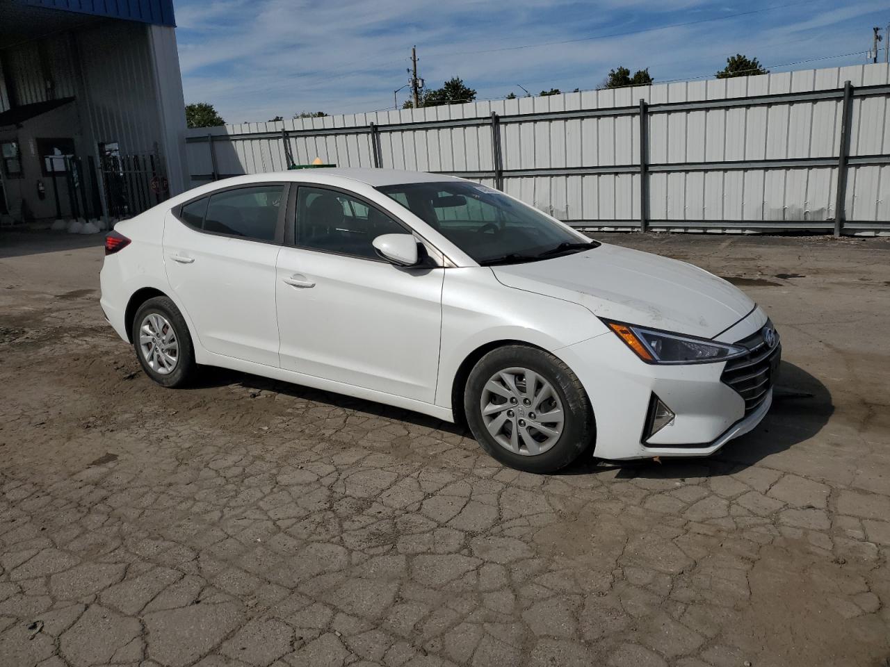 2019 HYUNDAI ELANTRA SE photo 7
