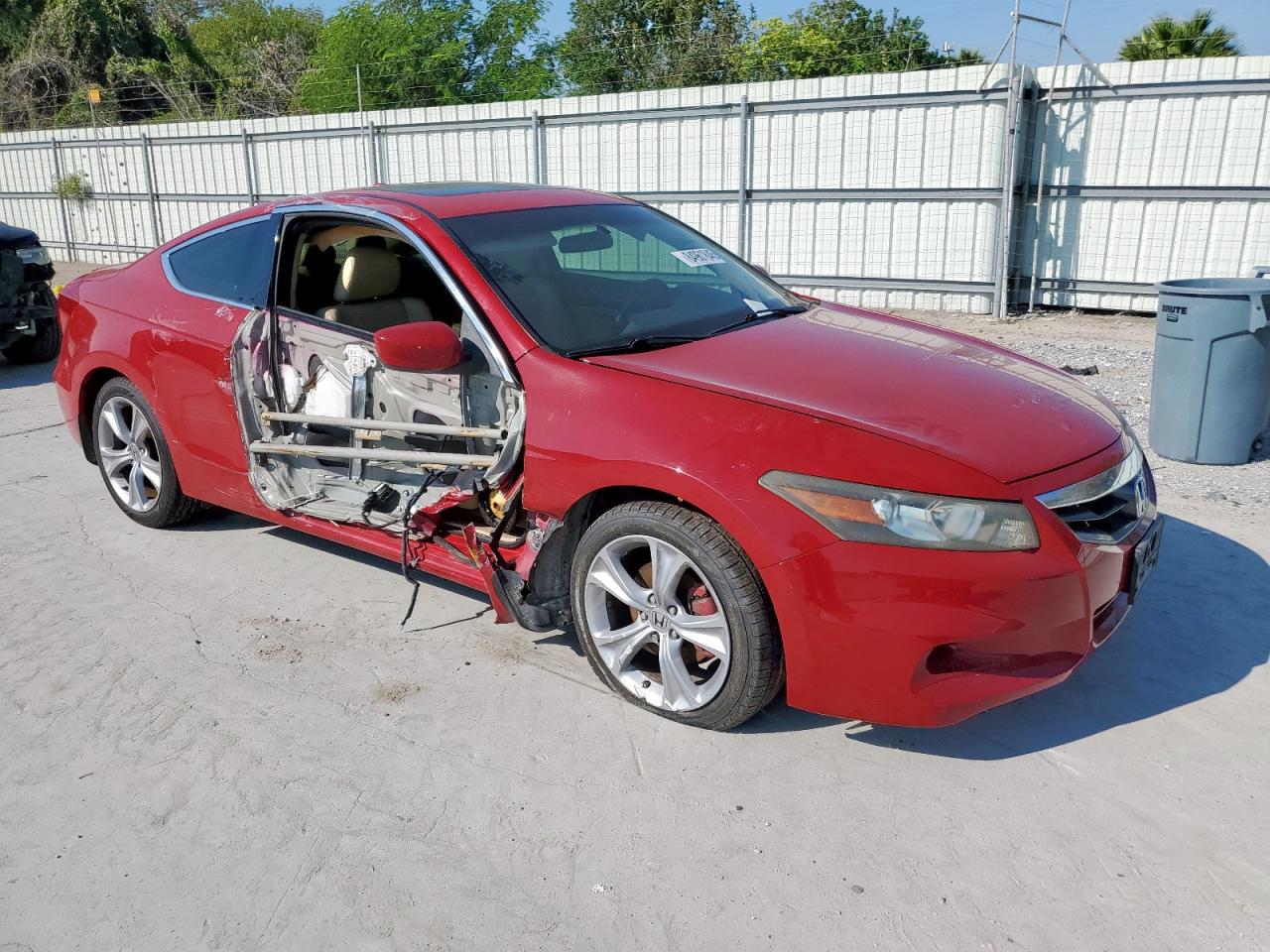 2011 HONDA ACCORD EXL photo 4