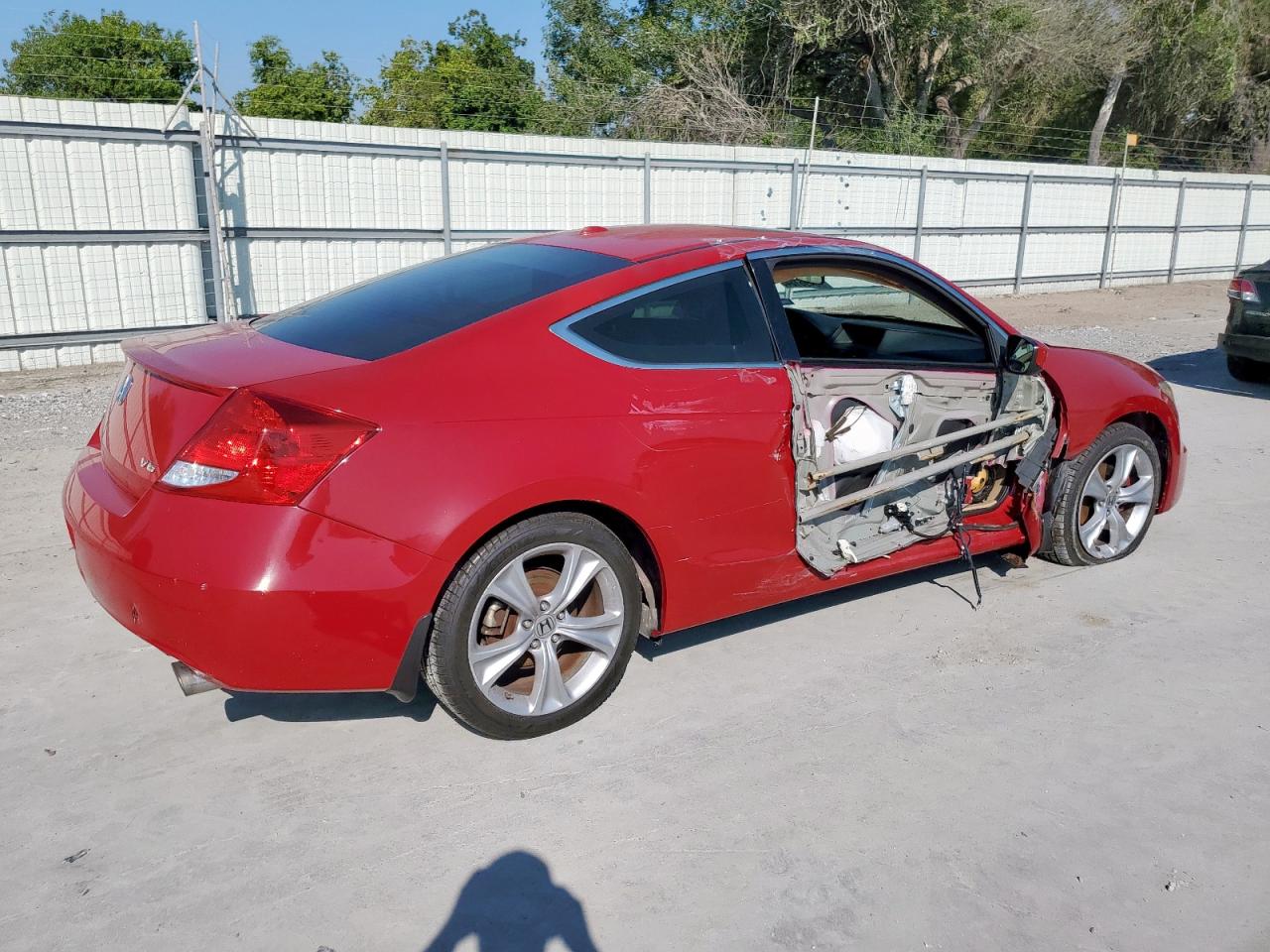 2011 HONDA ACCORD EXL photo 3