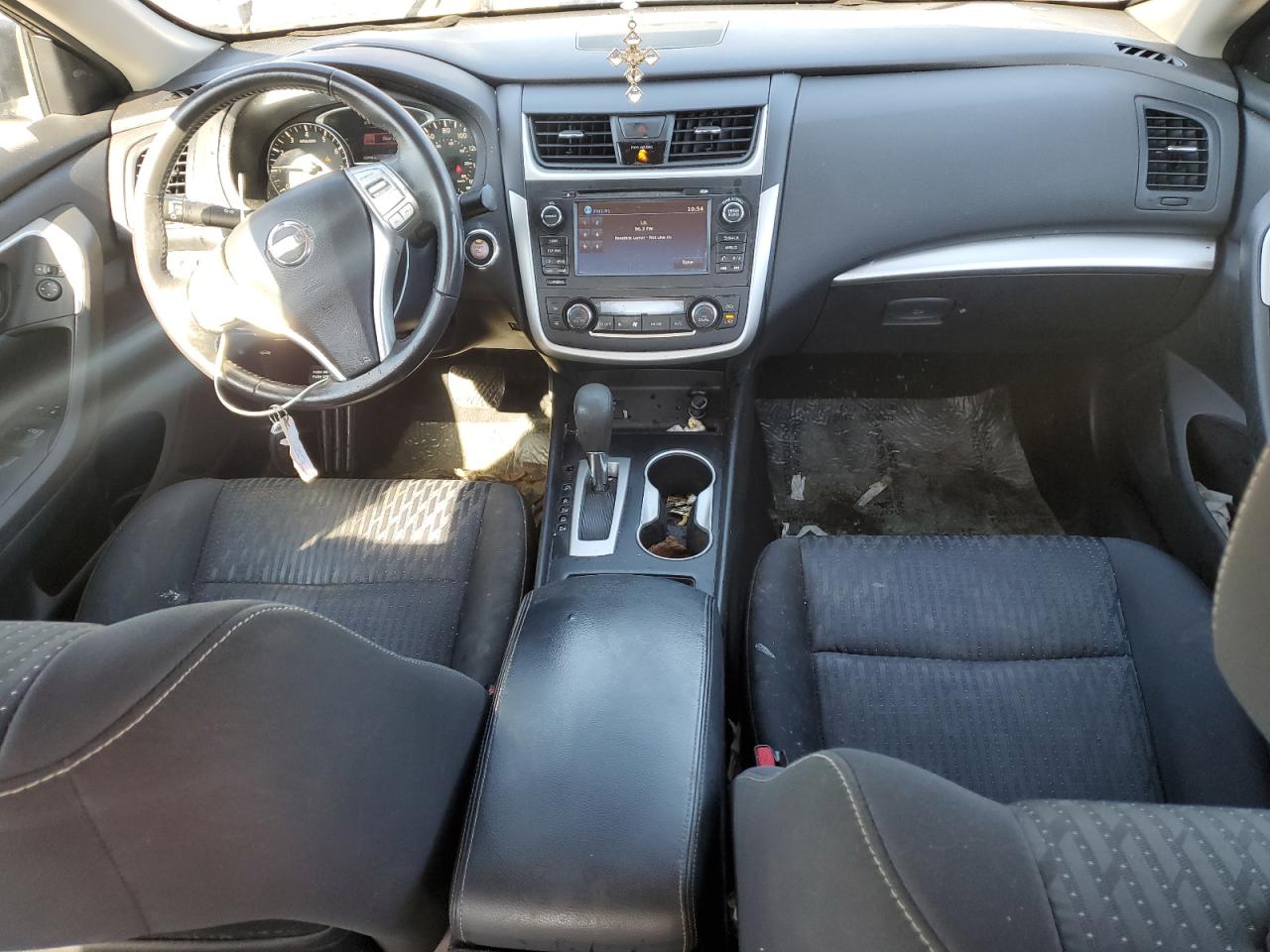 2017 NISSAN ALTIMA 2.5 SV photo 8