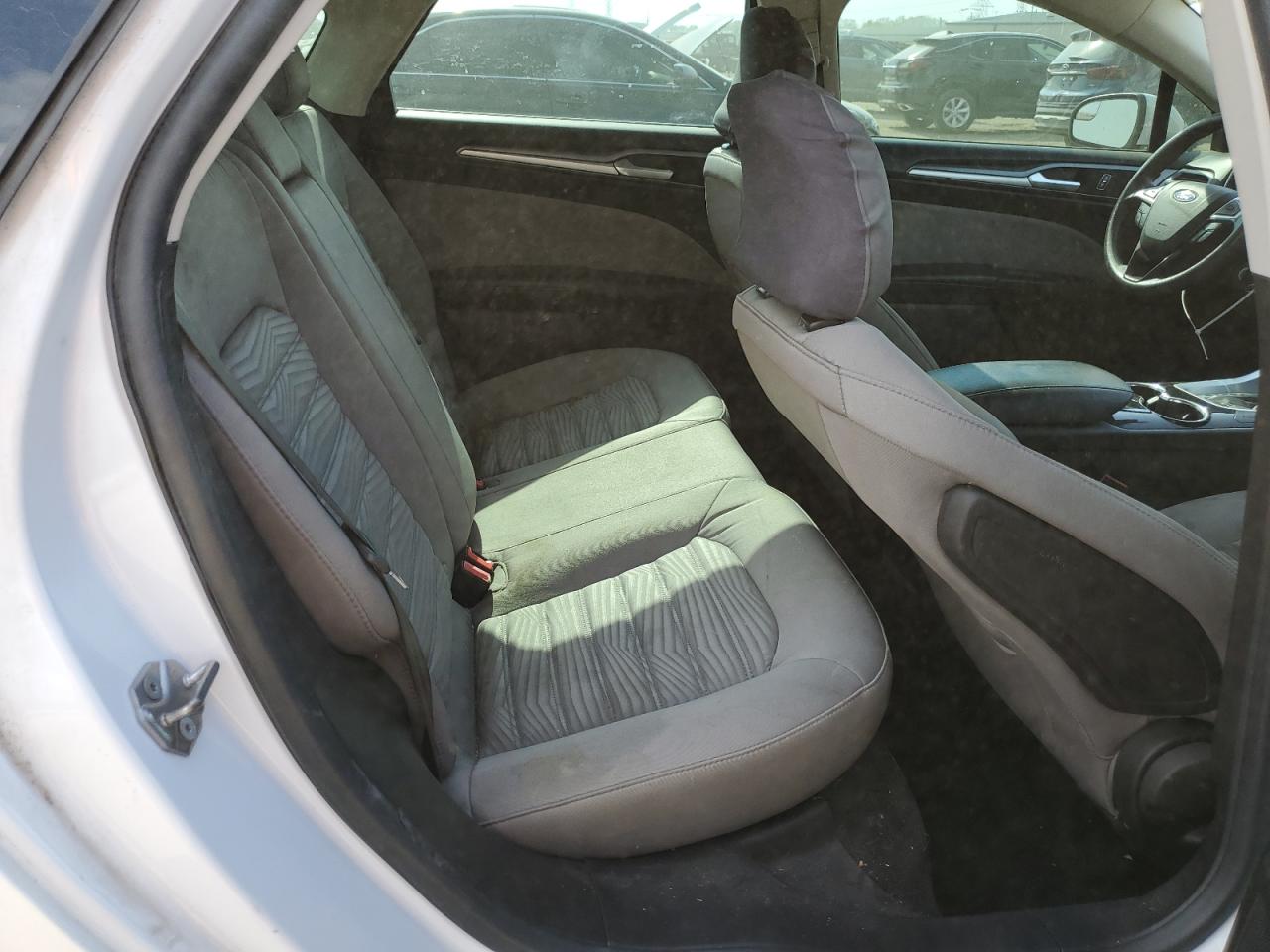 2016 FORD FUSION S photo 10