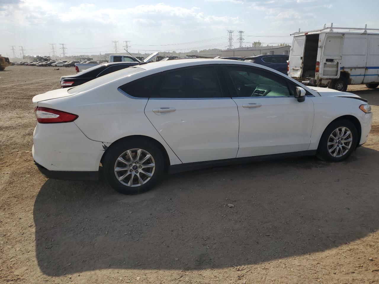 2016 FORD FUSION S photo 3