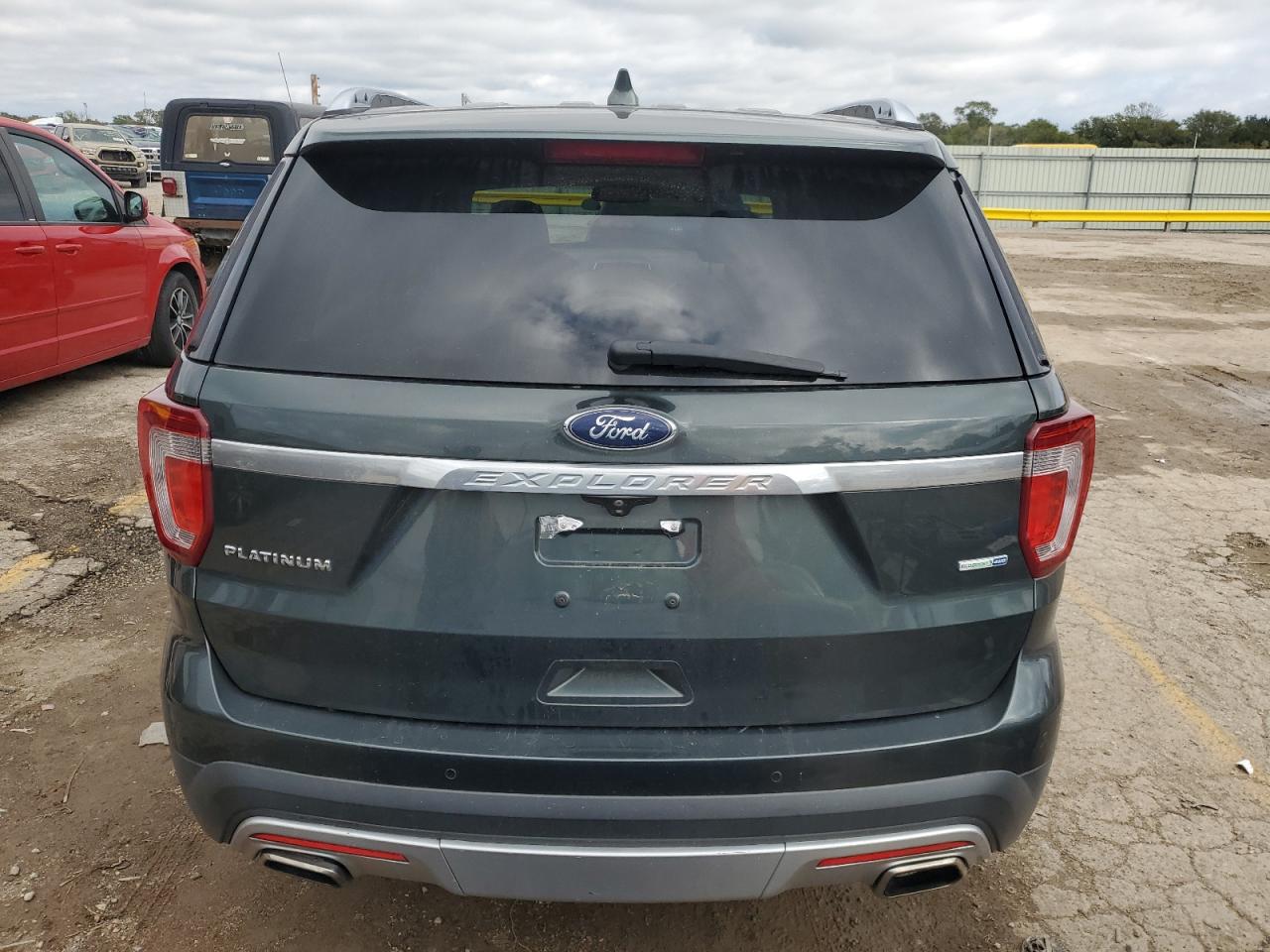 2016 FORD EXPLORER PLATINUM photo 11
