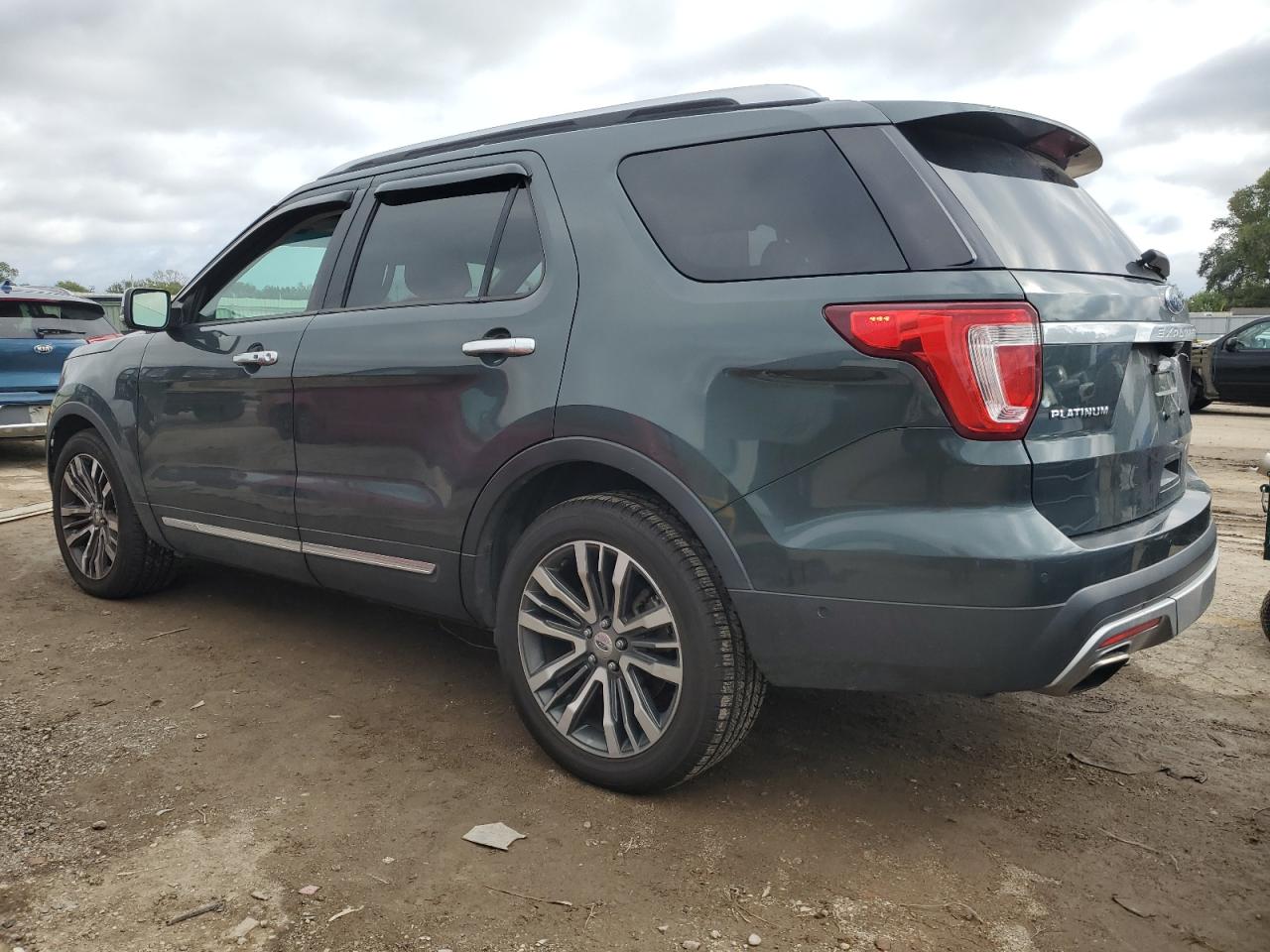 2016 FORD EXPLORER PLATINUM photo 3
