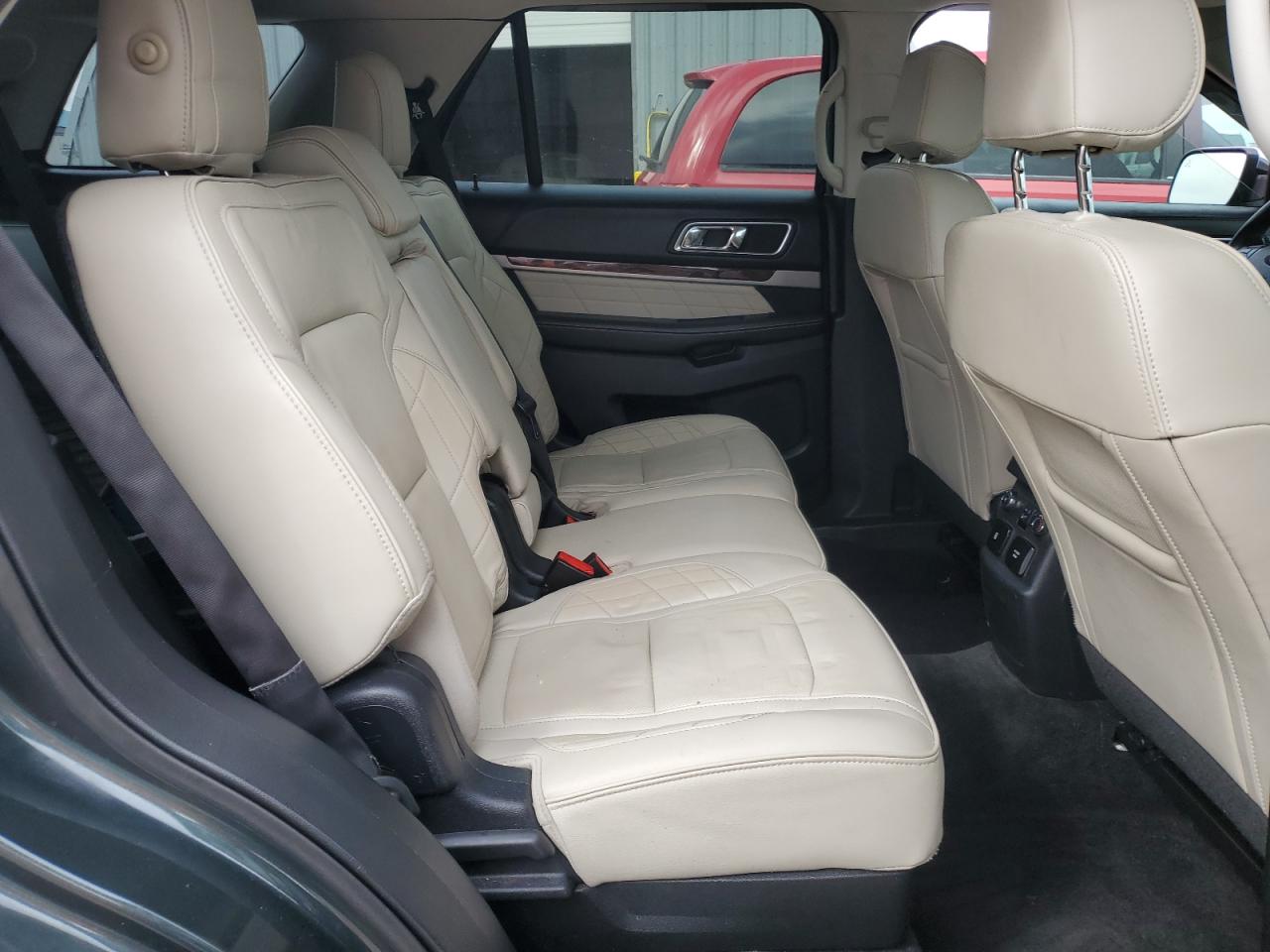 2016 FORD EXPLORER PLATINUM photo 19