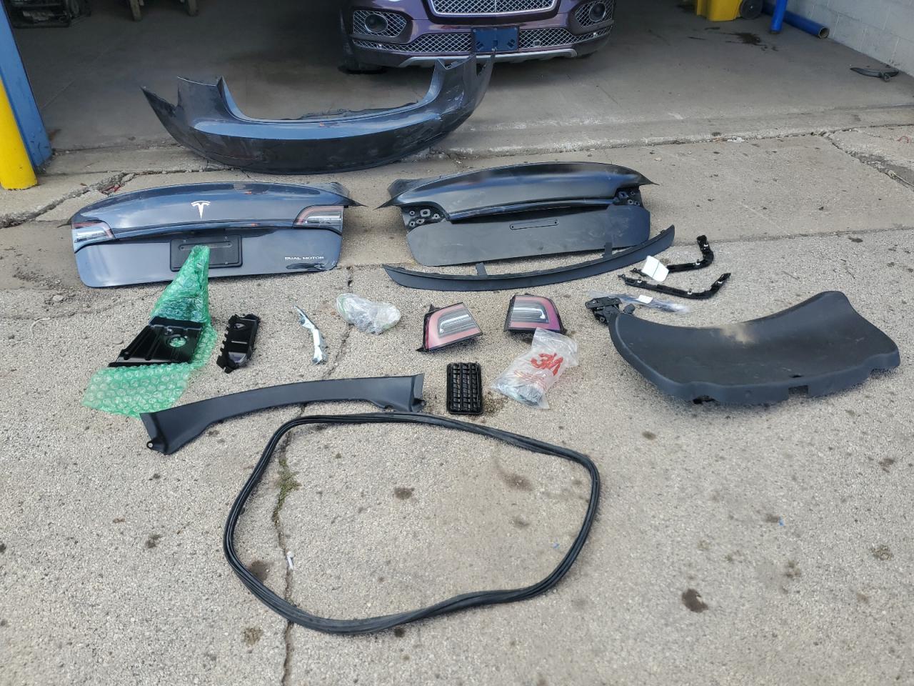 2022 TESLA MODEL 3 photo 23