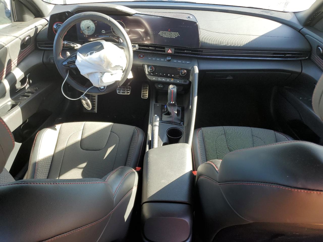 2024 HYUNDAI ELANTRA N LINE photo 8