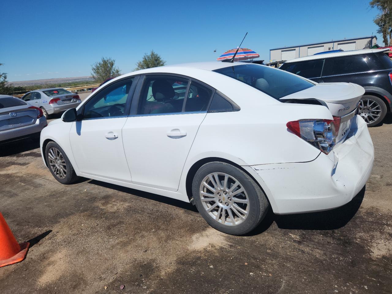 2011 CHEVROLET CRUZE ECO photo 2