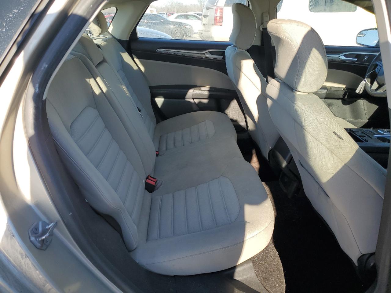 2017 FORD FUSION S photo 10