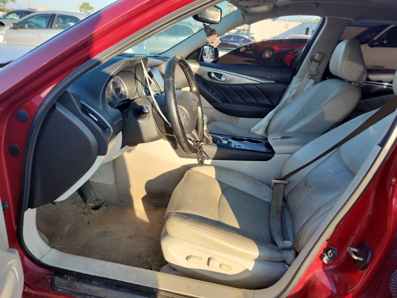 2015 INFINITI Q50 BASE photo 19
