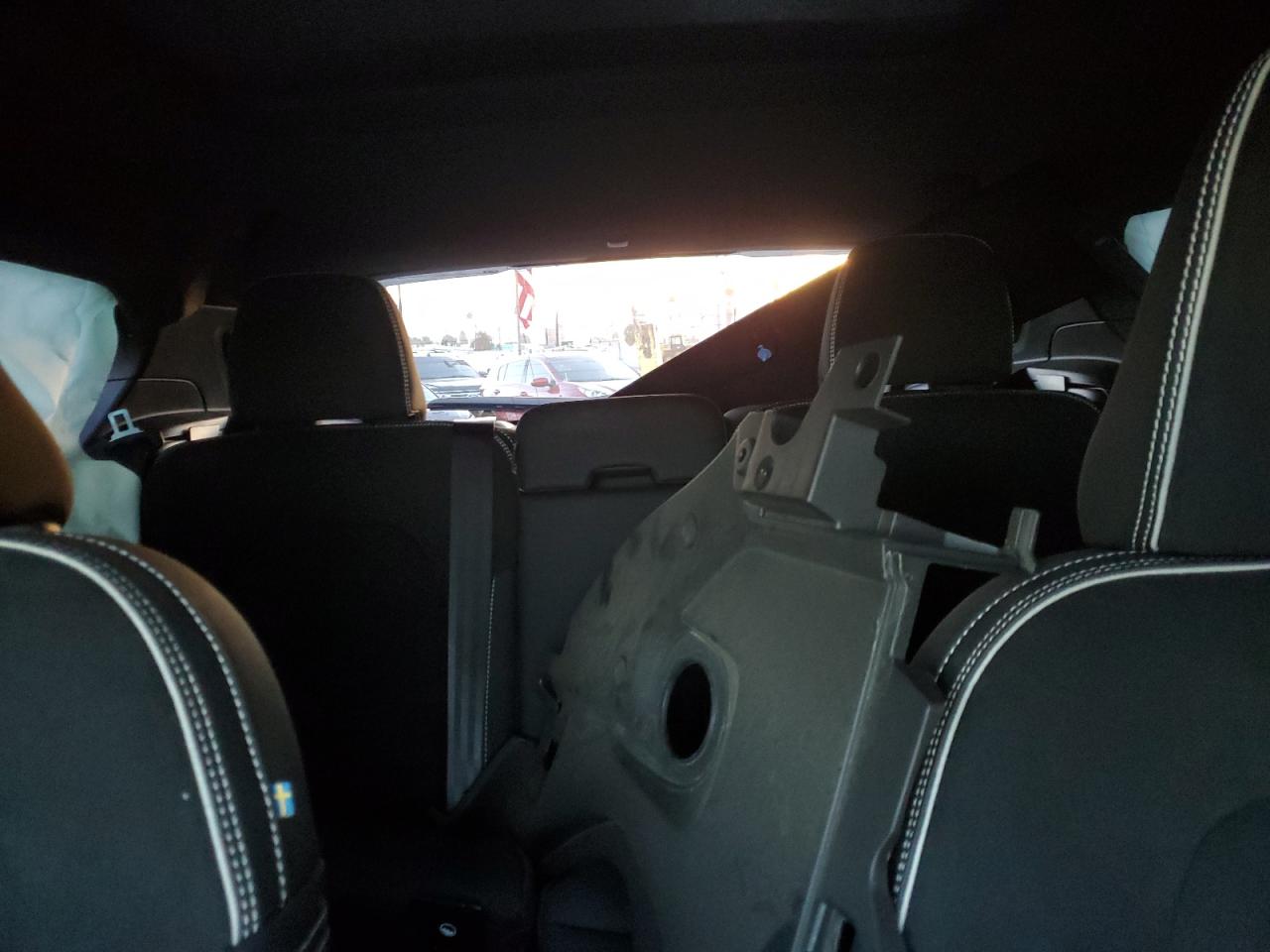 2024 VOLVO XC40 RECHARGE PLUS photo 10
