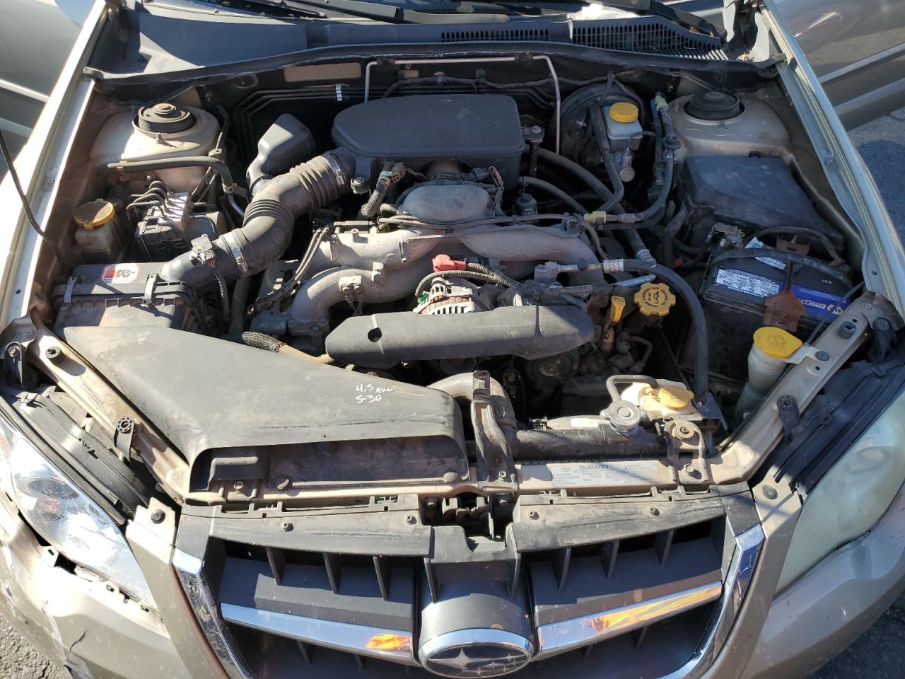 2009 SUBARU OUTBACK photo 31