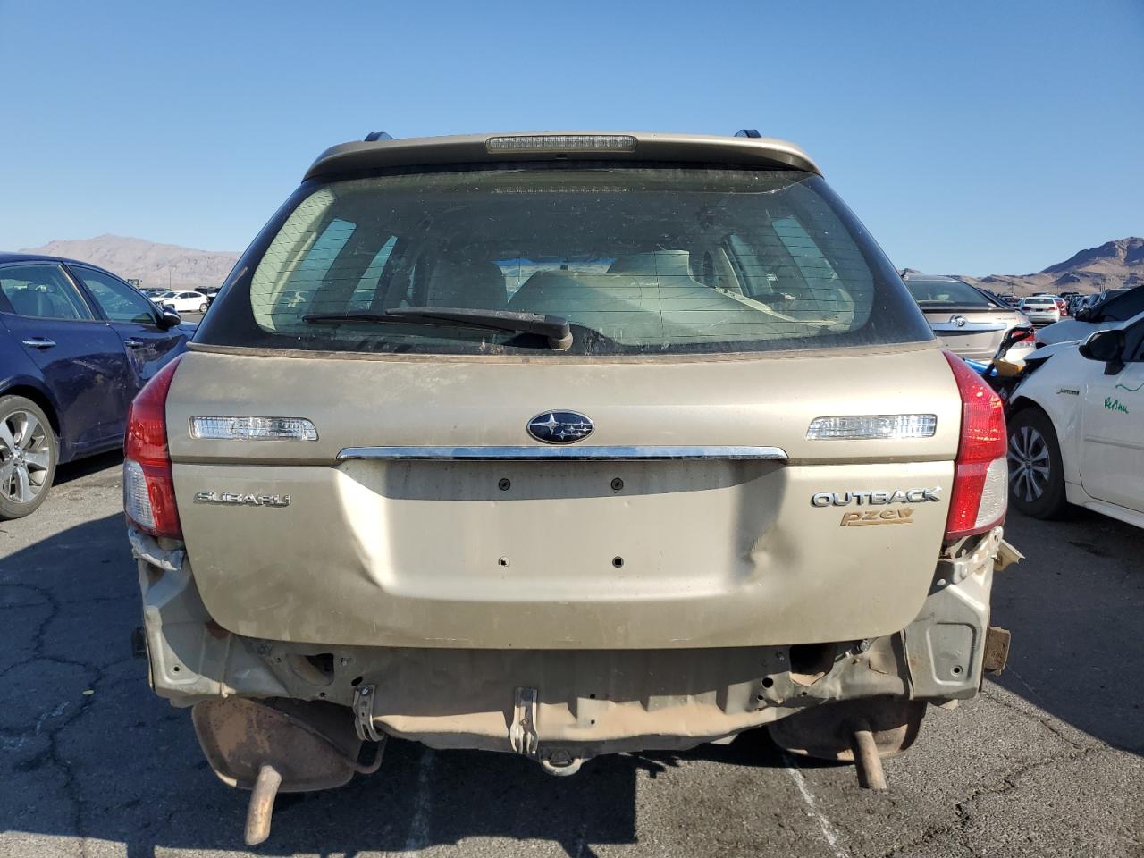 2009 SUBARU OUTBACK photo 16