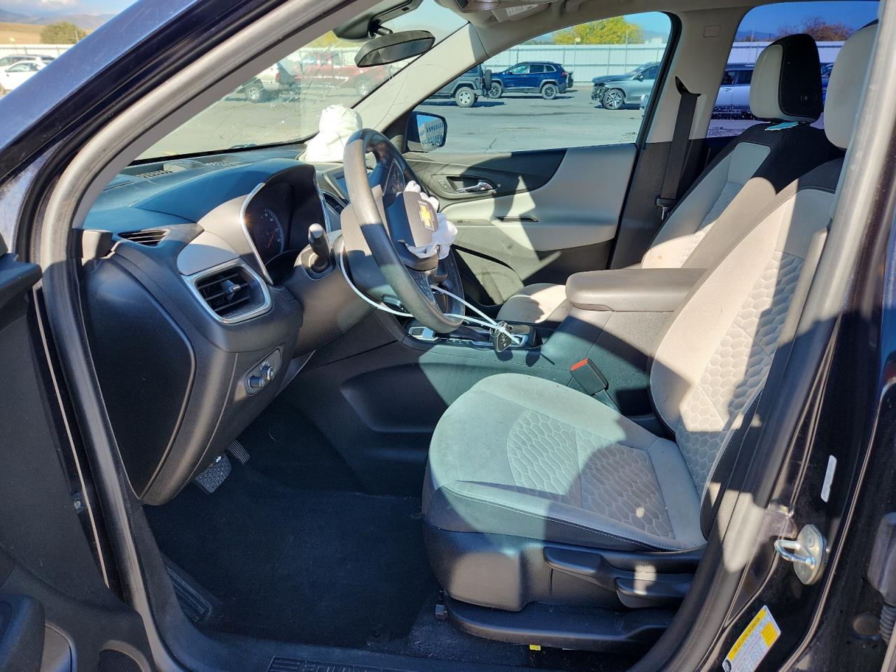 2020 CHEVROLET EQUINOX LS photo 13