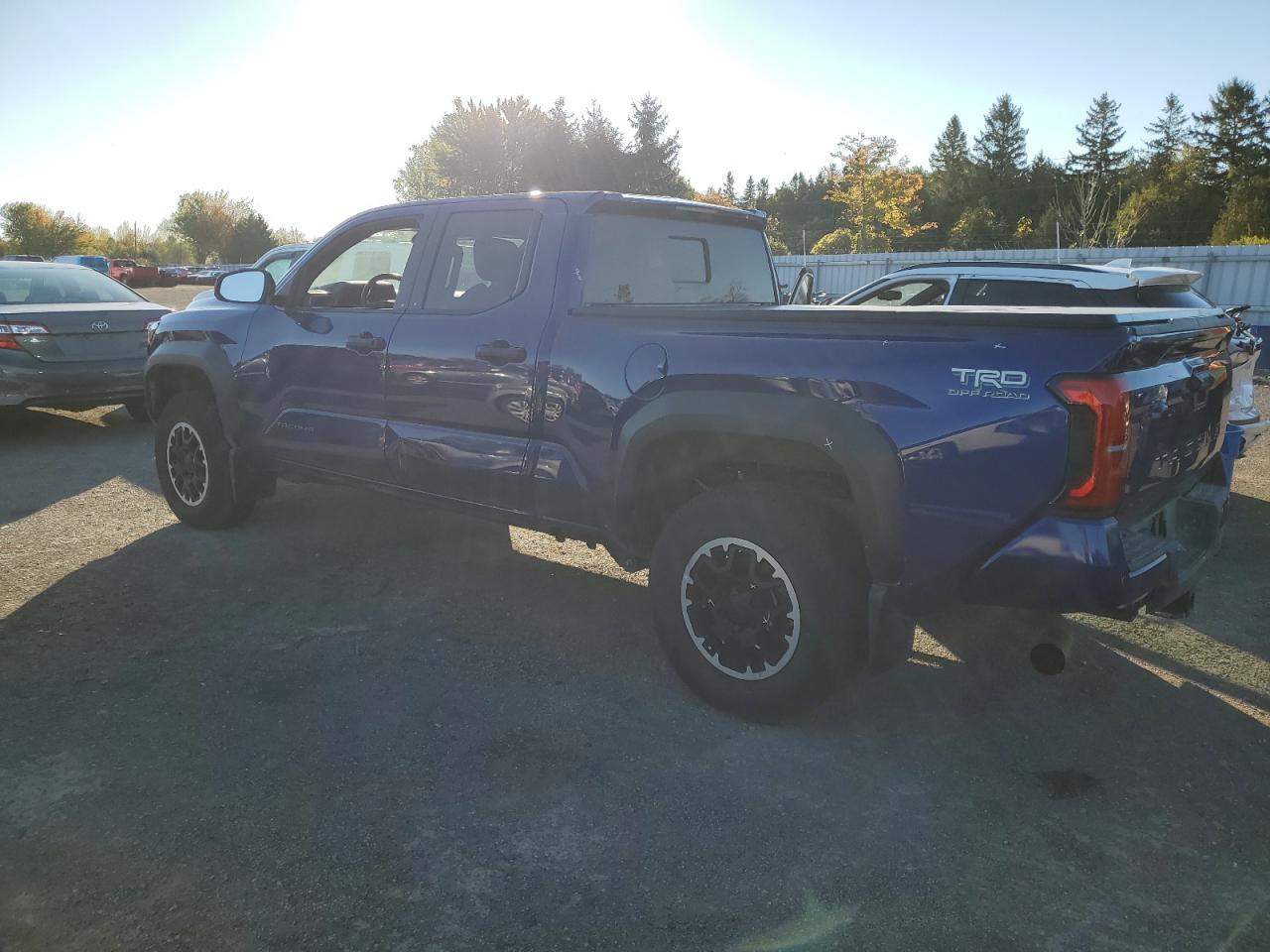 2024 TOYOTA TACOMA DOUBLE CAB photo 3