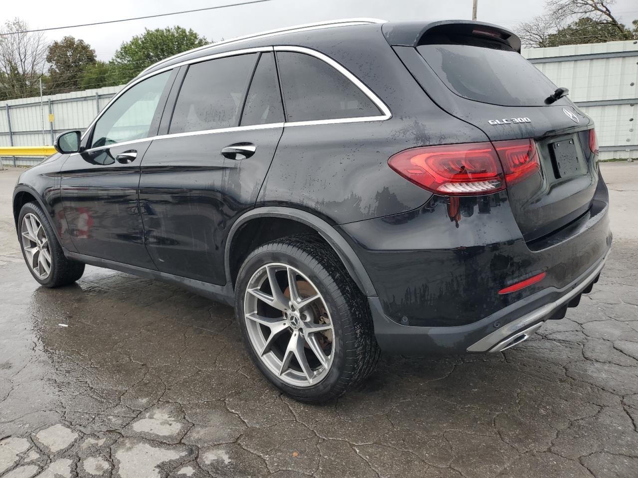 2021 MERCEDES-BENZ GLC 300 4MATIC photo 2