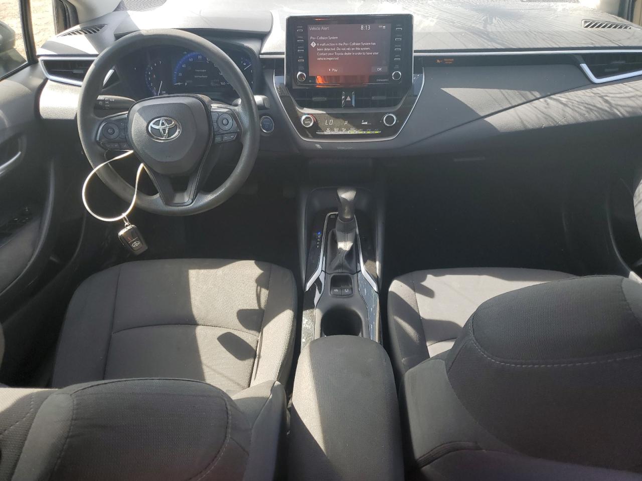2021 TOYOTA COROLLA LE photo 8