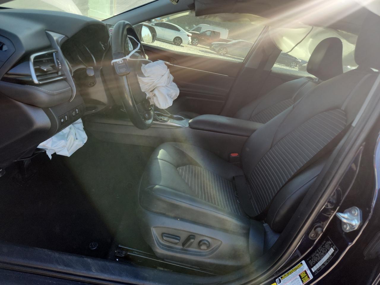 2022 TOYOTA CAMRY SE photo 7