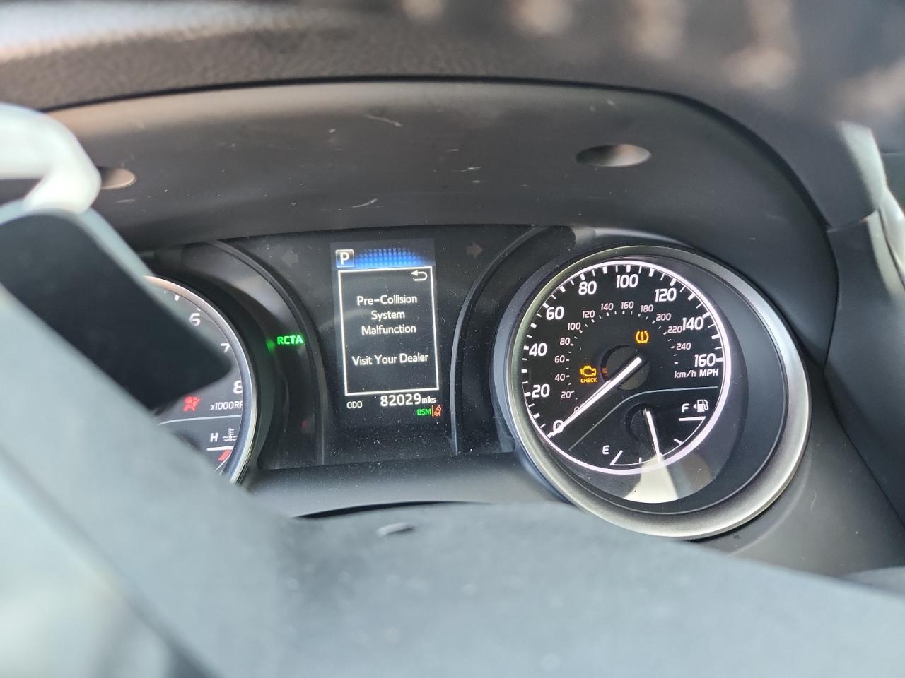 2022 TOYOTA CAMRY SE photo 9