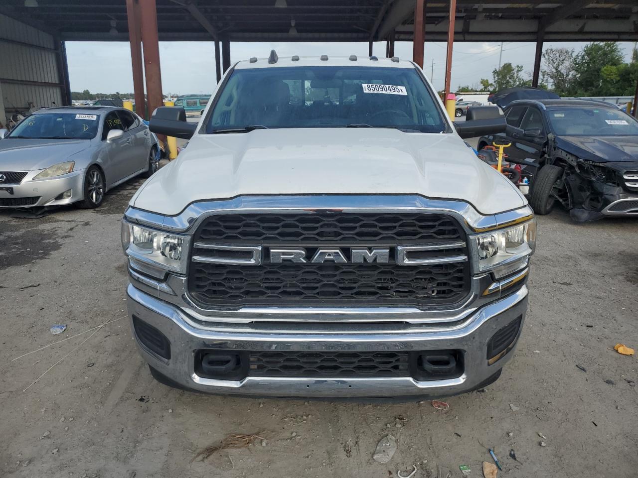 2019 RAM 3500 TRADESMAN photo 5