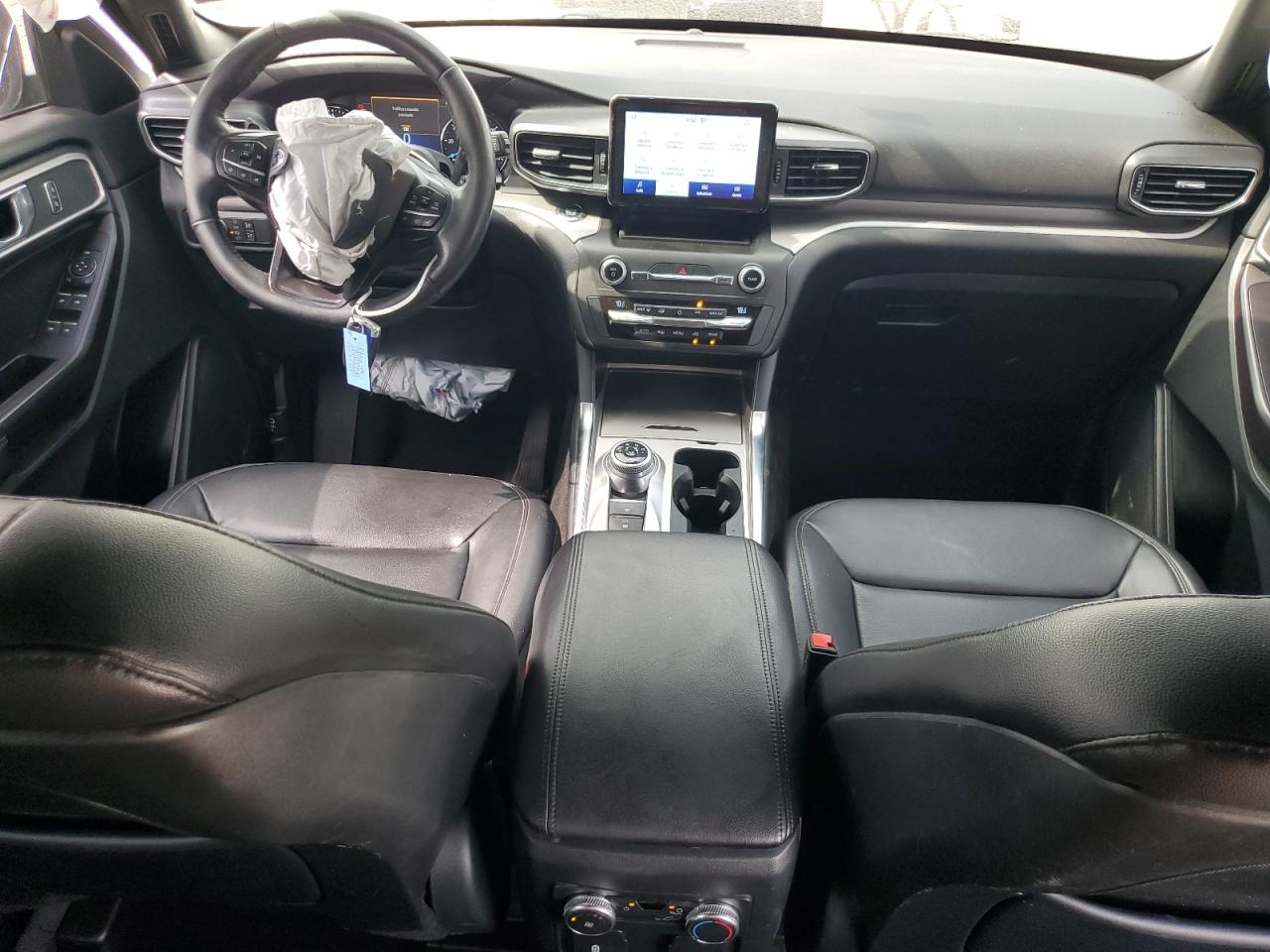 2020 FORD EXPLORER XLT photo 15