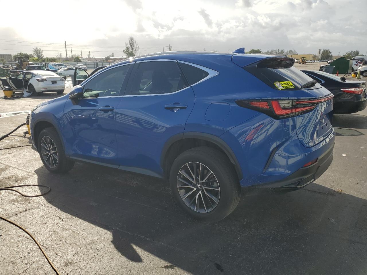 2022 LEXUS NX 350 photo 2