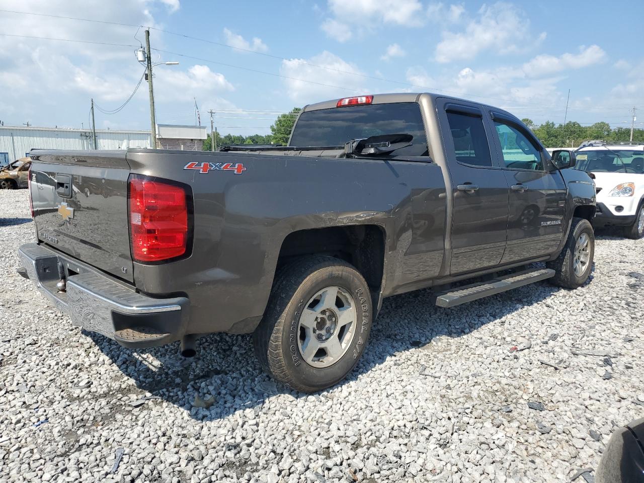 2015 CHEVROLET SILVERADO K1500 LT photo 5