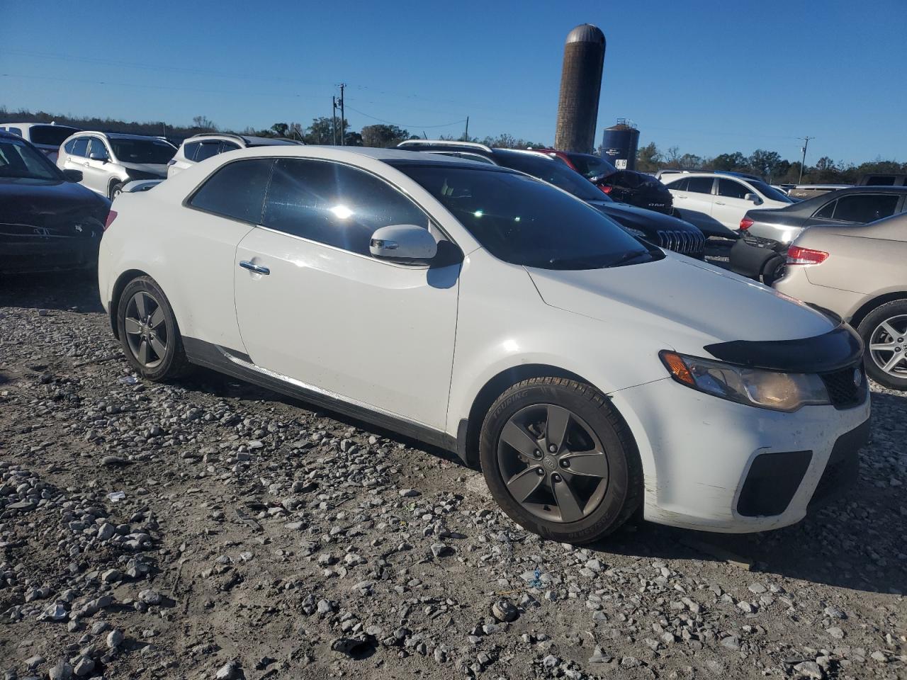 2010 KIA FORTE EX photo 4